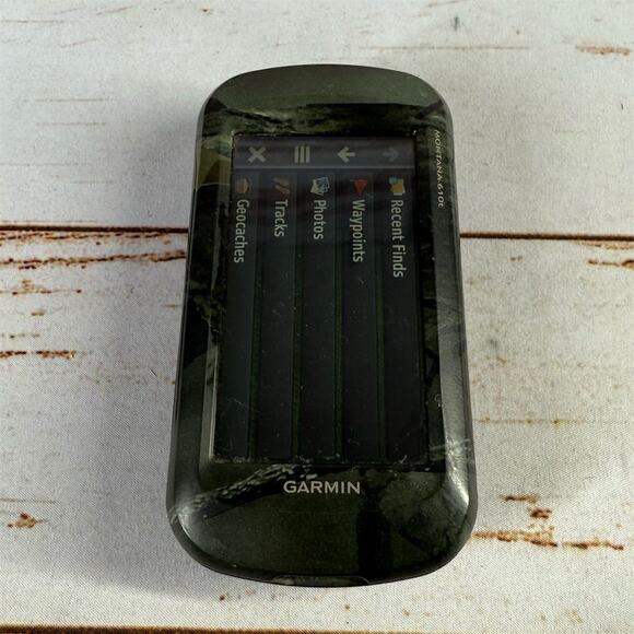 Garmin Montana 610t Handheld GPS with TOPO Maps & Touchscreen - Picture 1 of 5
